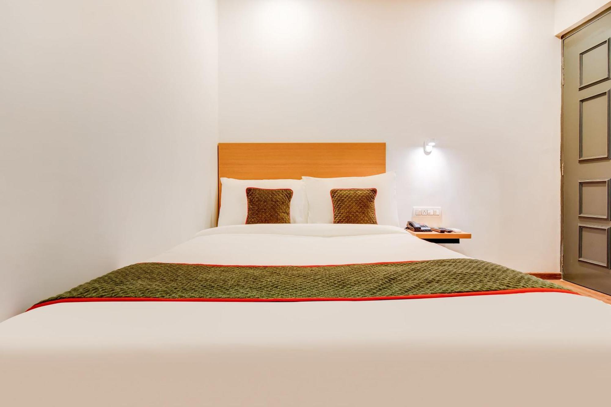 Townhouse Jaipur Airport Hotel Buitenkant foto
